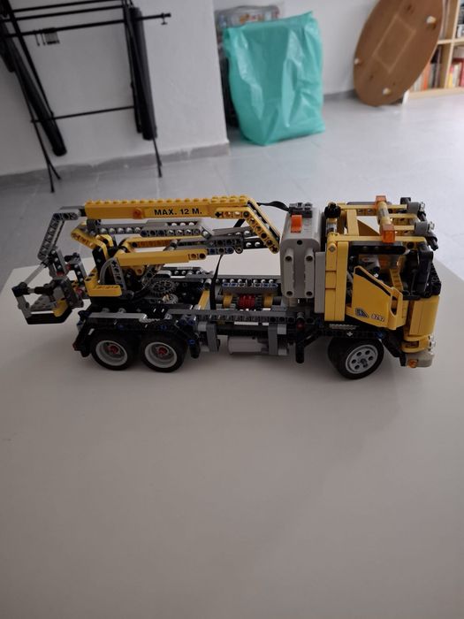 Lego Technic 8292 Cherry é Picker