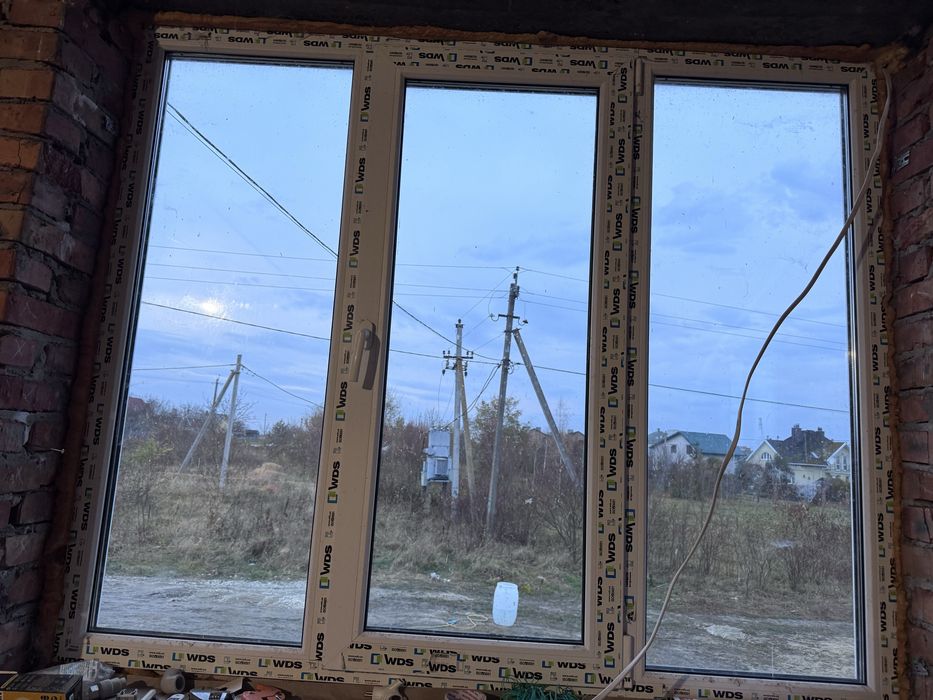 Пластикове вікно