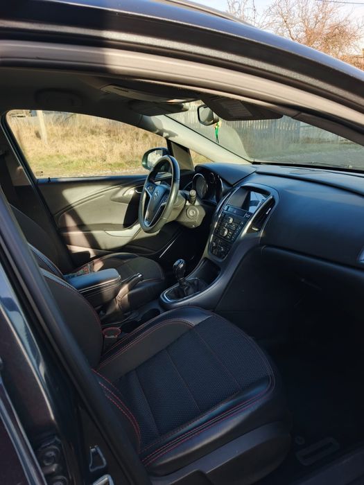 Opel Astra 1.7 diesel 2012