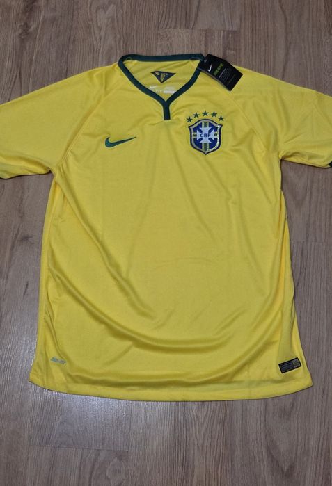 Koszulka piłkarska Reprezentacji brazylii nowa z metką L