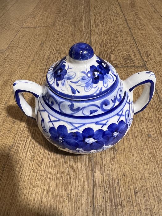 Açucareiro em Cerâmica Portuguesa Pintado à Mão - Azul e Branco
