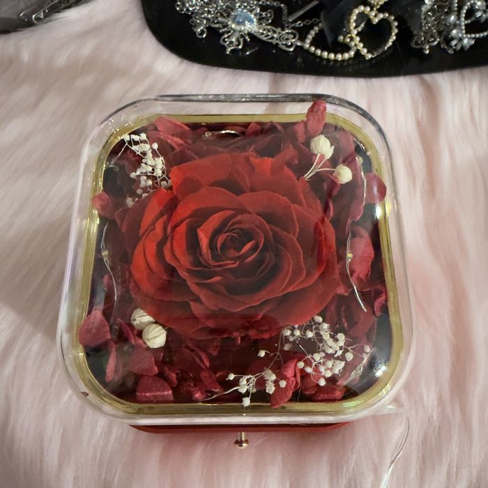 Подарунковий набір «Вічна роза» + кулон / шкатулка «Вечная роза»