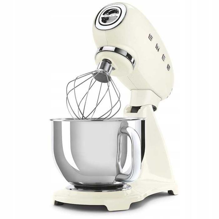 Кухонна машина SMEG SMF03CREU