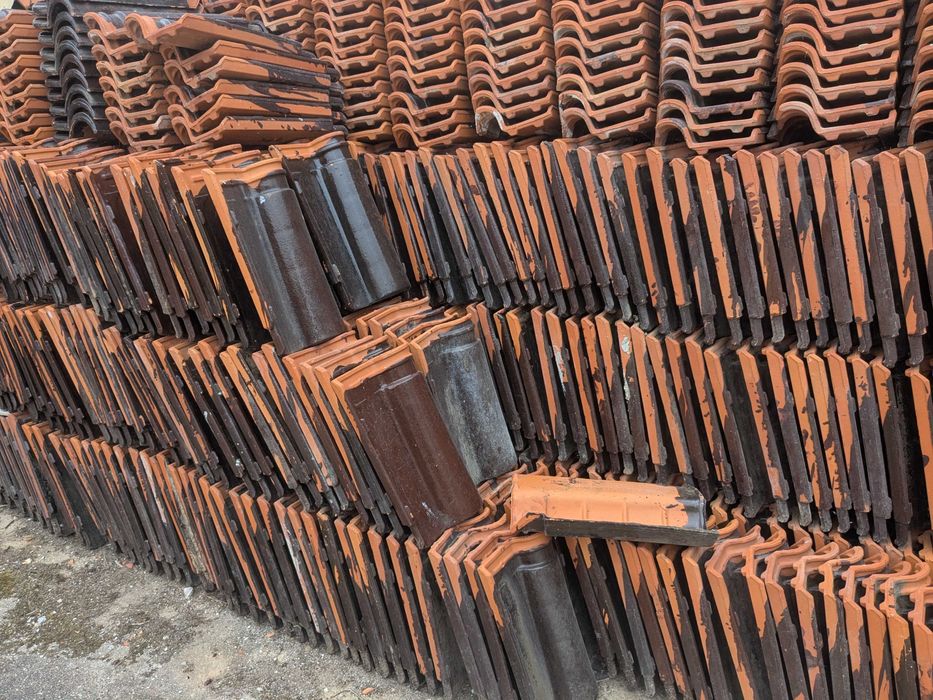 Telha vidrada usada com nova ceramica sotelha Bastos
