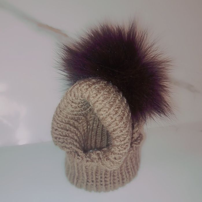 ręcznie robione czapki dla chihuahua.