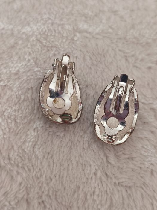 Кліпси металеві.