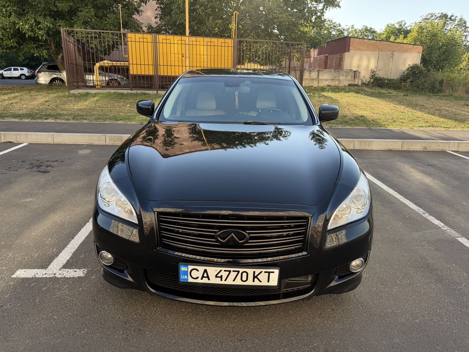 Продам Infiniti M37