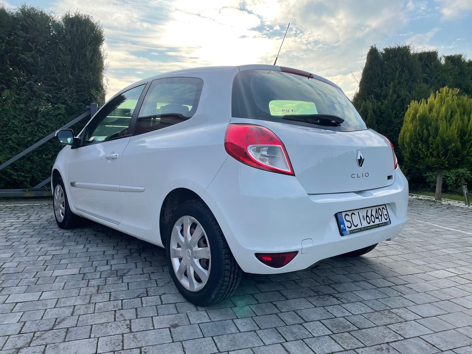 Sprzedam Renault Clio III po lifcie z 2013r 1.2 benzyna z klimatyzacją