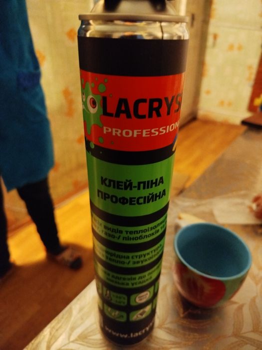 Клей-піна Lacrysil  800 мл,  для кріплення теплоізоляційних плит