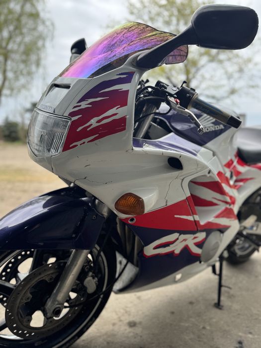 Honda cbr 1993 f2 A2