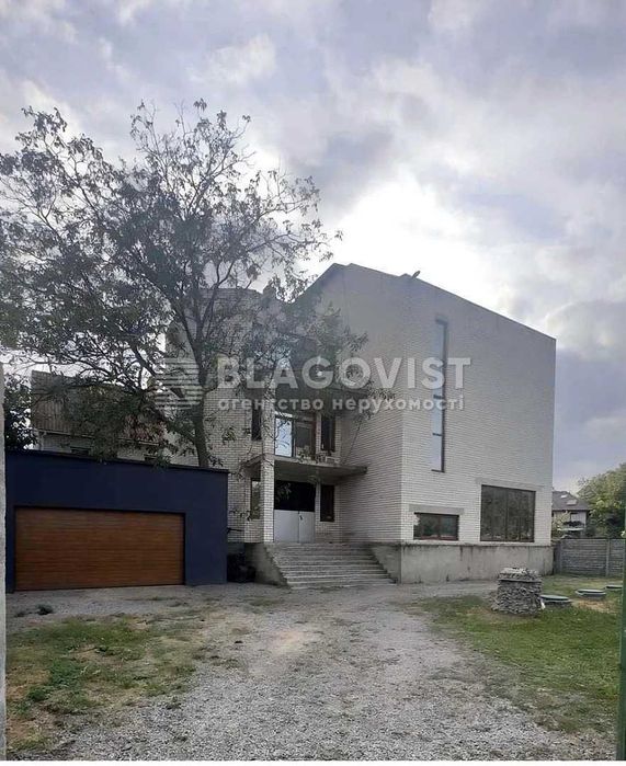 Продаж ОСБ на Осокорках ! 494кВ.! вул.Завальна ! Готель! Дитячий садок