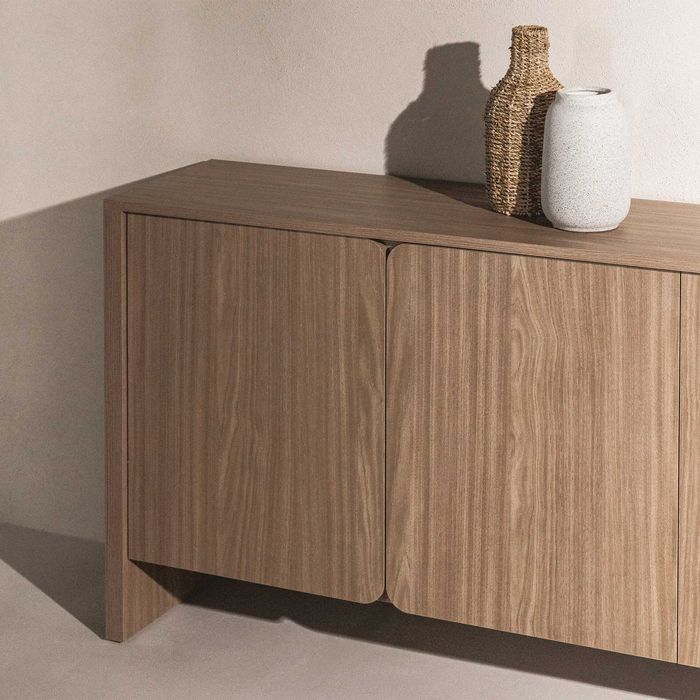 ZZ2478 - Komoda czterodrzwiowa Moku dąb perłowy, zaokrąglone fronty