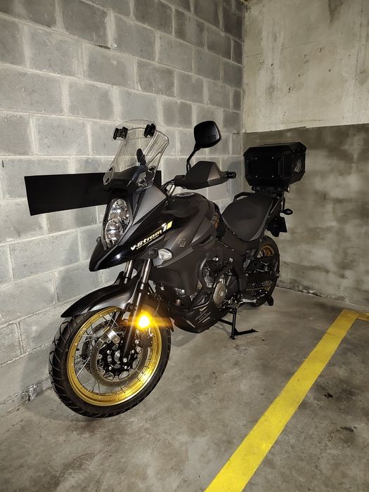 Suzuki V-Strom 650 XT  Salon PL