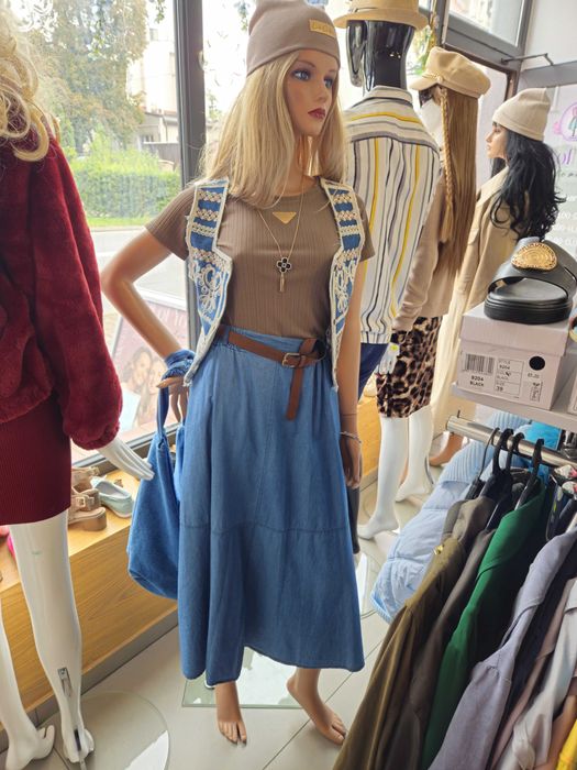 Spódnica cienki jeans Italy, Uni !!!