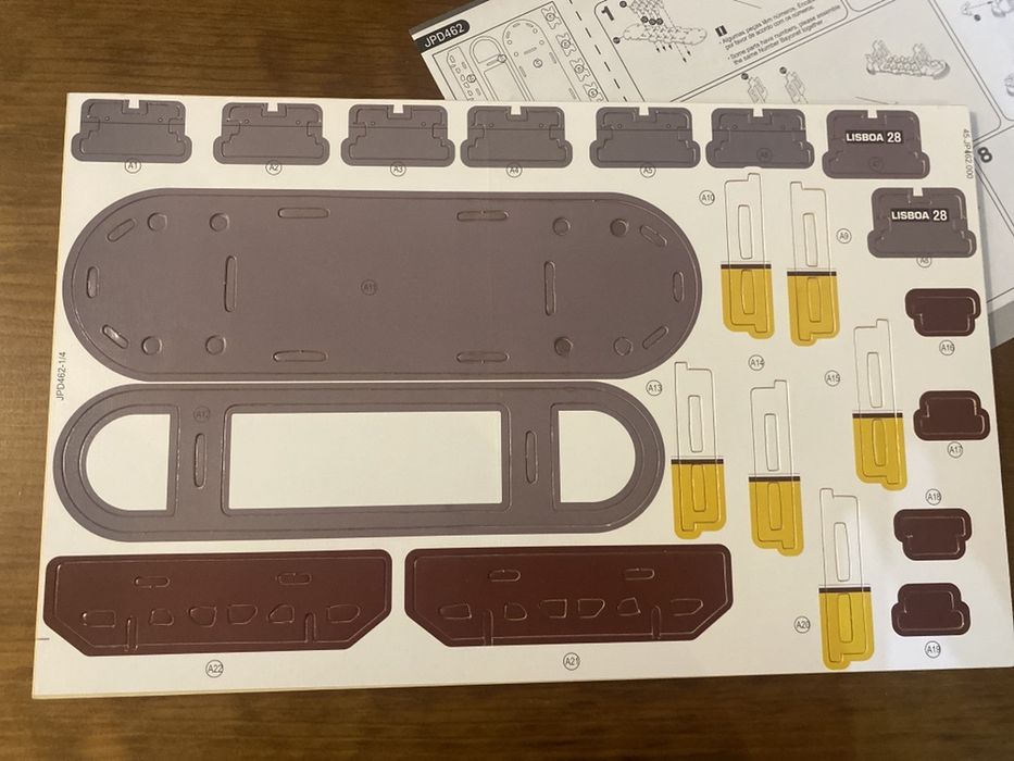 Puzzle 3D rm madeira - Eletrico 28