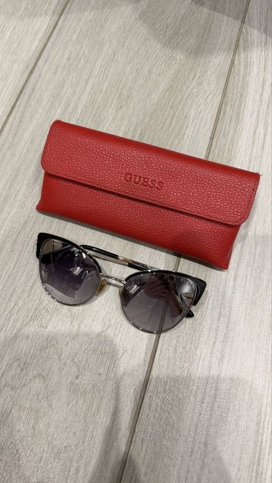 Продам Окуляри Guess