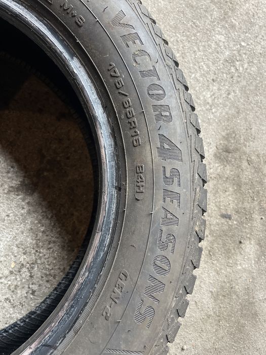 2x 175/65/15 Goodyear Vector4Seasons Gen-2 idealne 7,5mm wielosezon