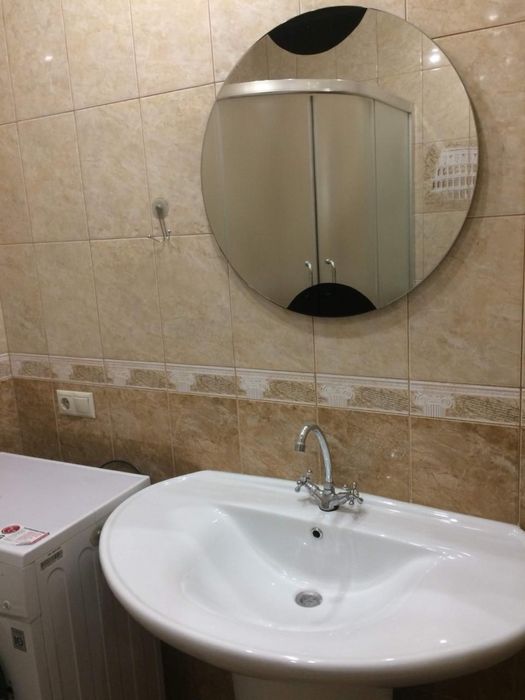 Оренда 2 кім квартира вул Автозаводська 16/16