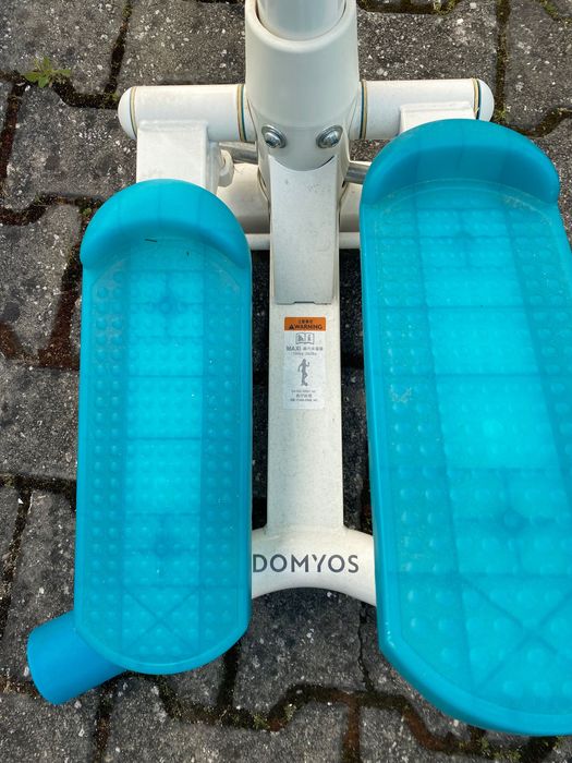 Stepper Machine with Arm Handles446906386330439682