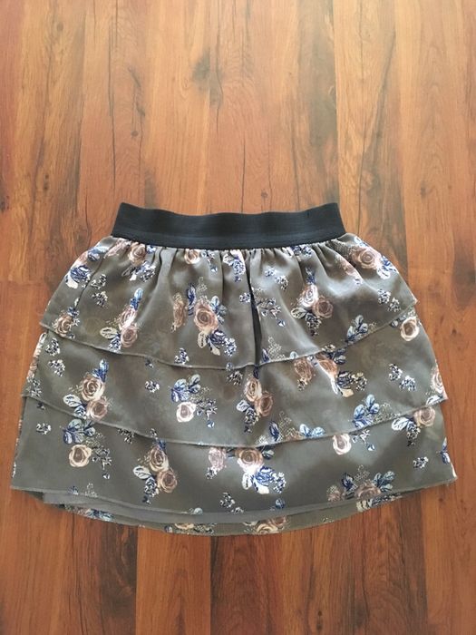 Spódniczka w kwiaty