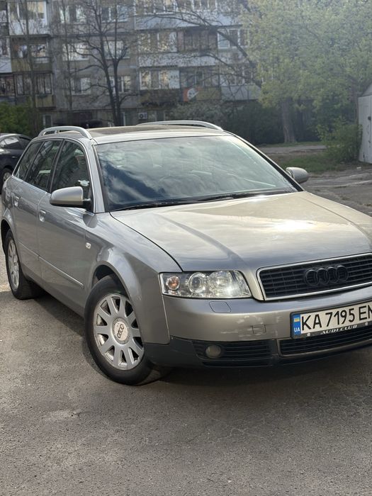 Продам  Audi   А4 B6 1.8.турбо .Газ.