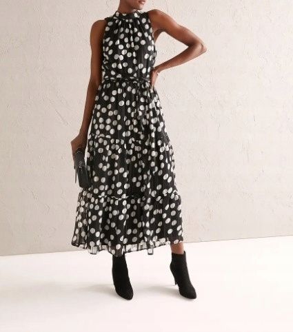 B.P.C sukienka czarna w białe grochy ze złotą nitką ^40