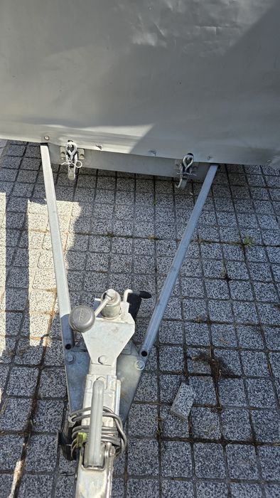Atrelado Basculante 2.5 x 1.3 x 1.5m