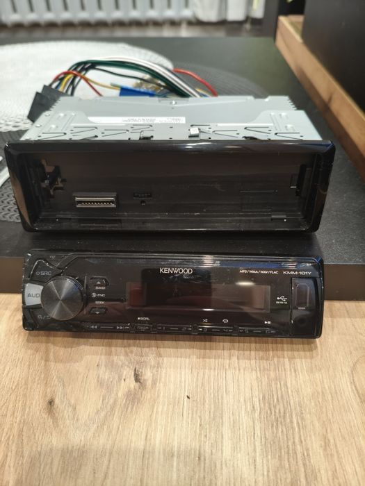 Radio Kenwood KMM-101AY