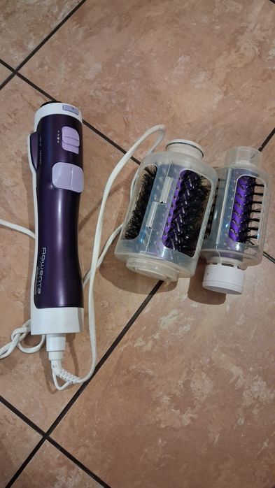 Suszarka lokówka loki Rowenta Brush Activ volume&shine