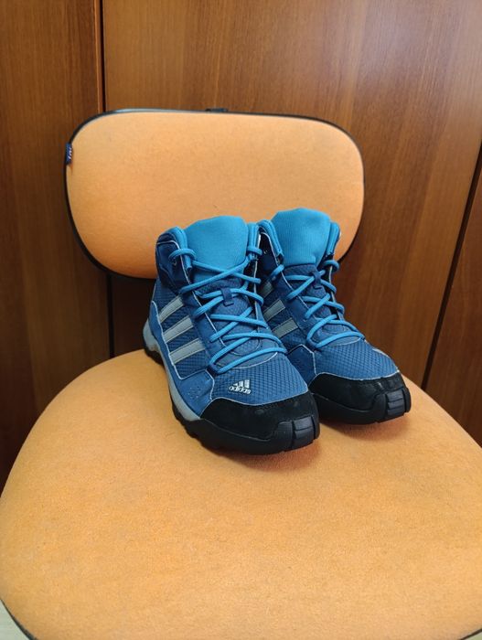 Ботинки Adidas оригинал!!