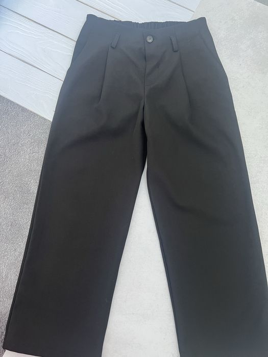 Класичні штани для дівчинки 134