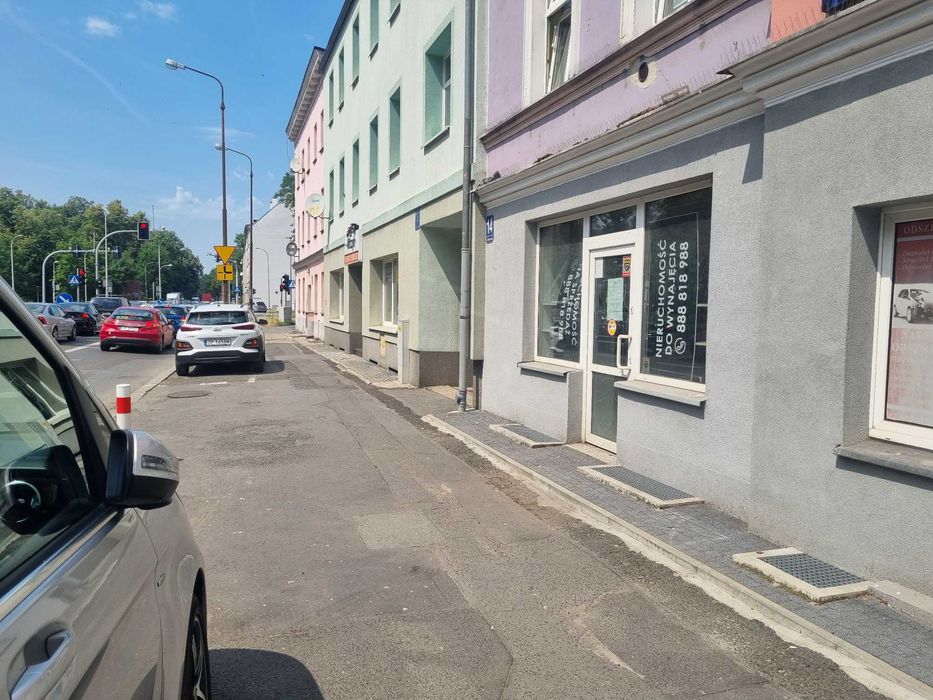 Lokal handlowy  do wynajęcia.