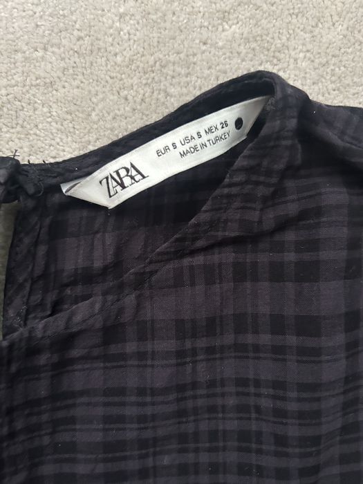 Luźna sukienka Zara S w czarno-szarą krateczkę