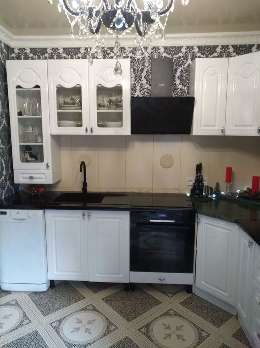 Покраска МДФ фасадов! Снятие старой плёнки.