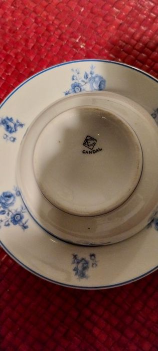 Tigela e prato para pequeno almoço da Candal