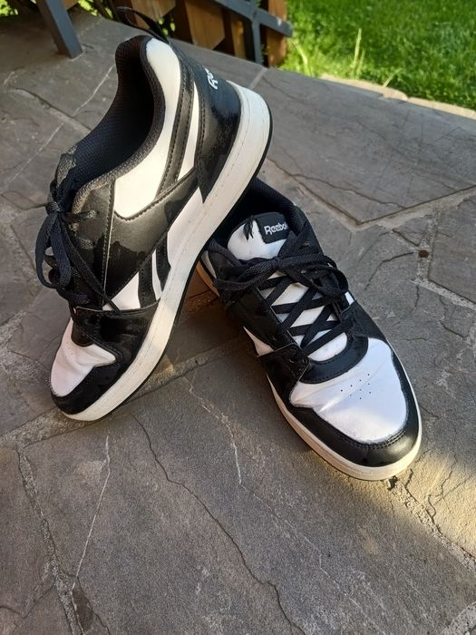 Półbuty buty uniseks 39 reebok