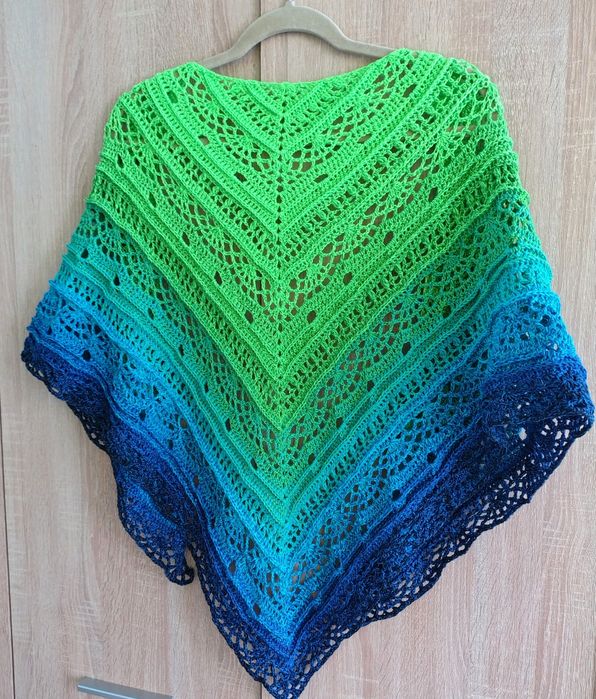 Chusta ombre na szydełku