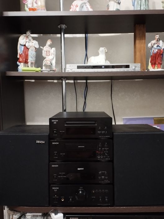 Музыкальный центр стойка Denon
