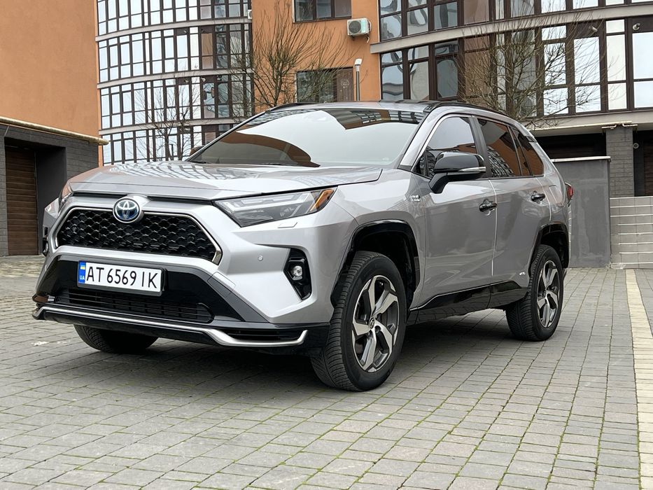 Toyota RAV4 PLUG-IN HYBRID авто продаж