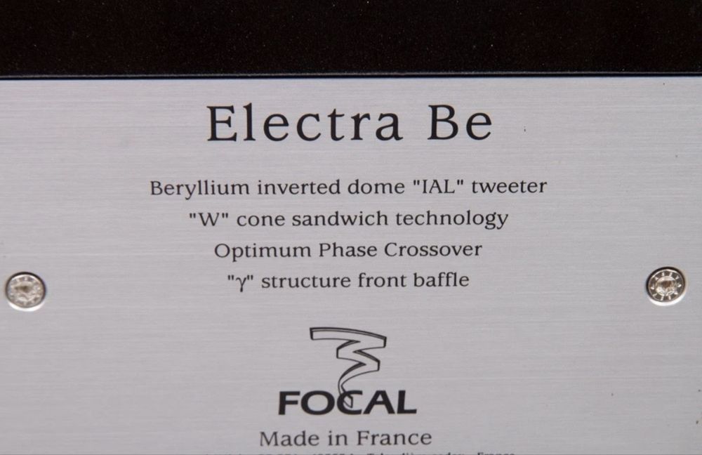 Focal 1007 BE Colunas monitoras