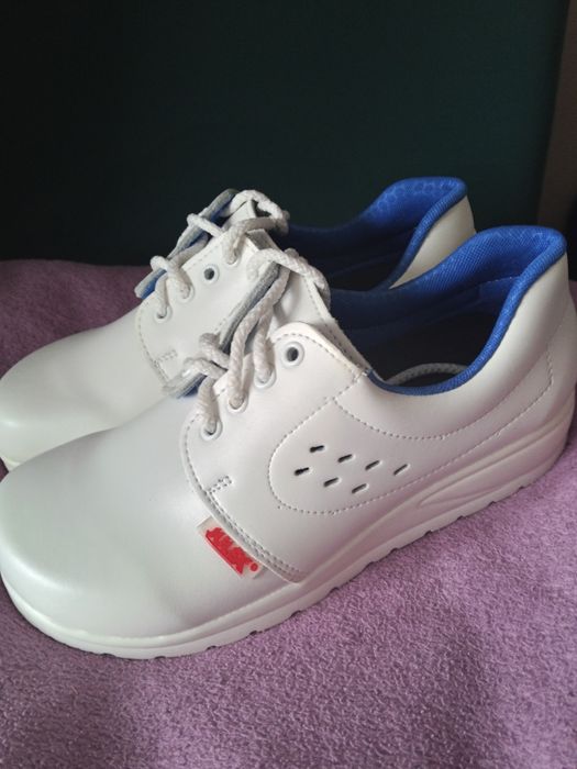 Obuwie JULEX  nowe