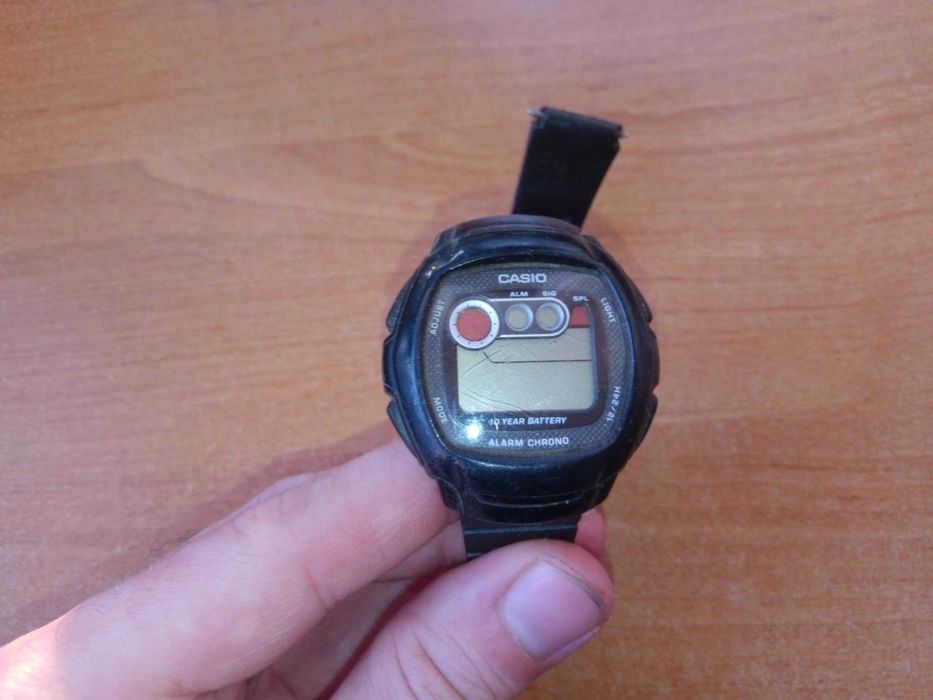 Zegarek elektroniczny cyfrowy LCD Casio W-210 Alarm Chrono czarny