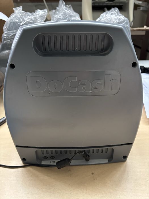 Детектор валют DoCash DVM BIG D LED