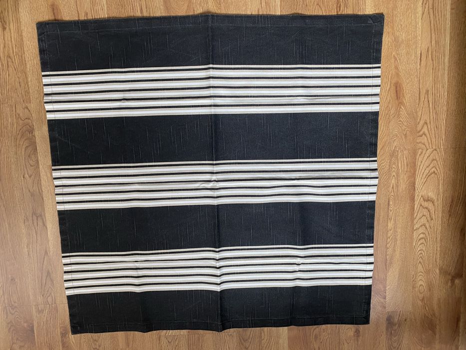 Bieżnik firmy Dekoria