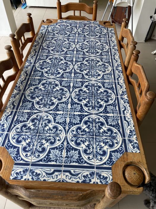 Mesa de jantar com 6 cadeiras