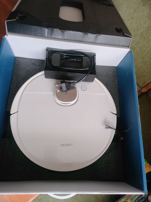 Робот-пылесос моющий Ecovacs DEEBOT OZMO N8