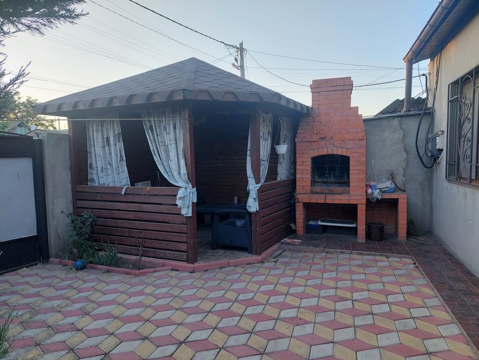 продам  дом пер.Глухой