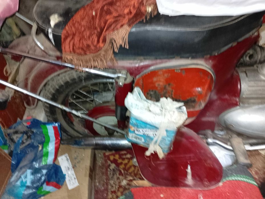 Мотоцикл Ява 175 на ходу с документами