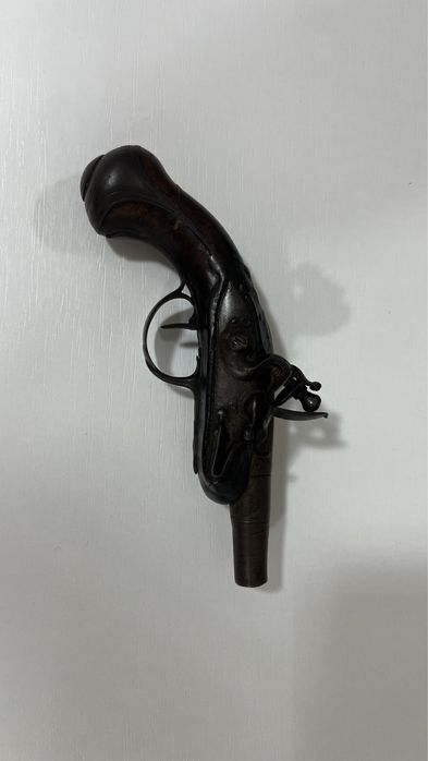 Пистолет кремневый 19 век раритет