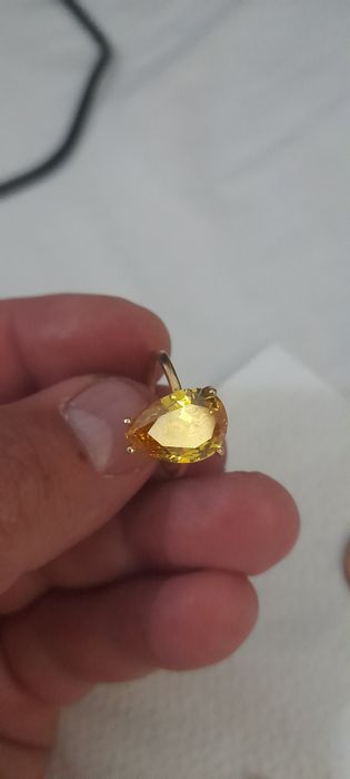 Anel nunca usado tam.13  em prata dourada 925 com pedra.